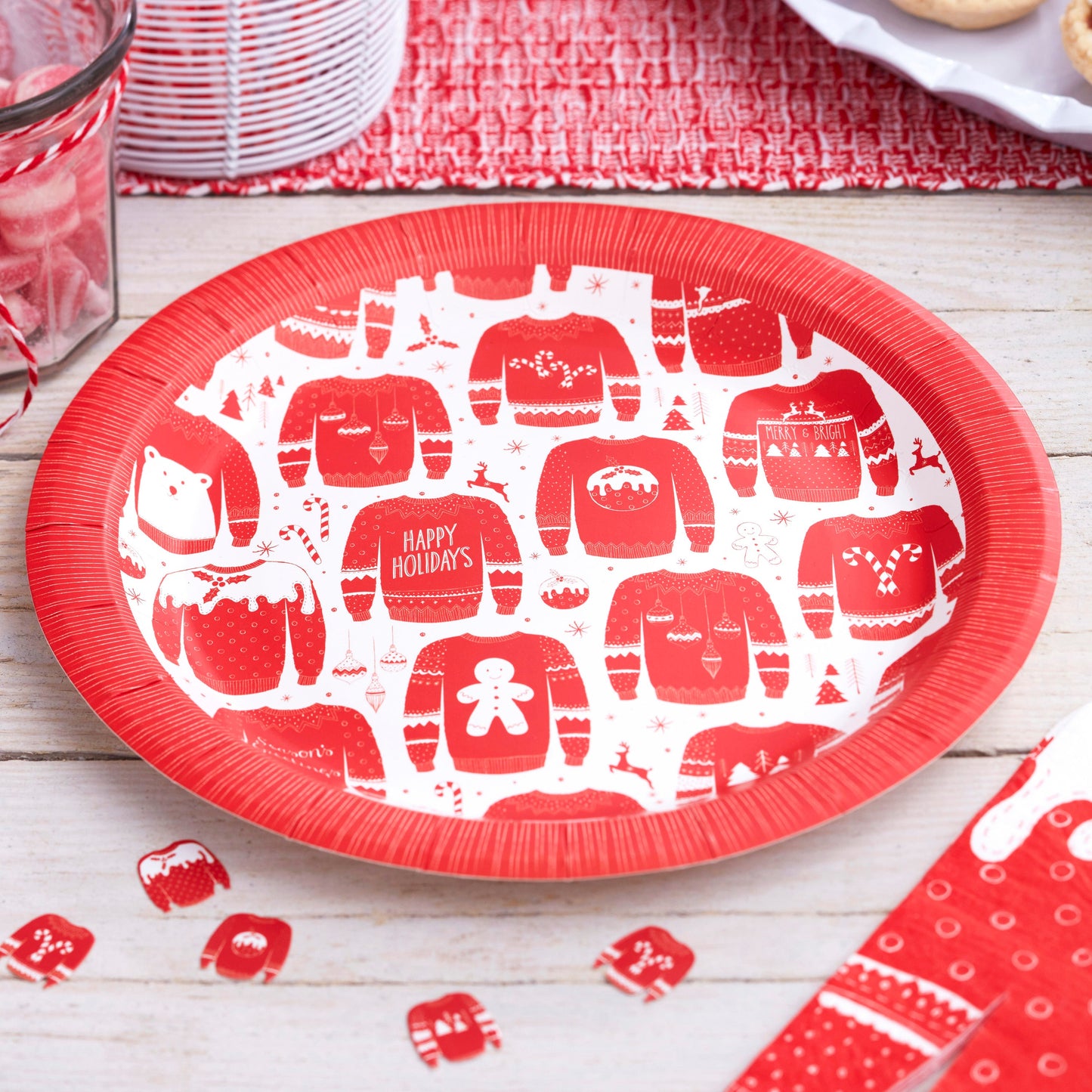 Red and White Festive Jumper Paper Plates - Cosy Christmas- 10 Inner Pack