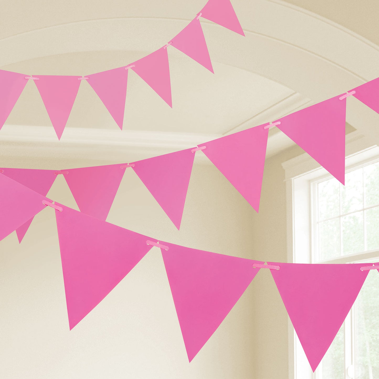Plastic Pennant Banner 10 m - X 12