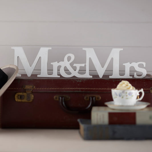 Mr & Mrs Freestanding Wooden Sign - Vintage Affair- 5 Inner Pack