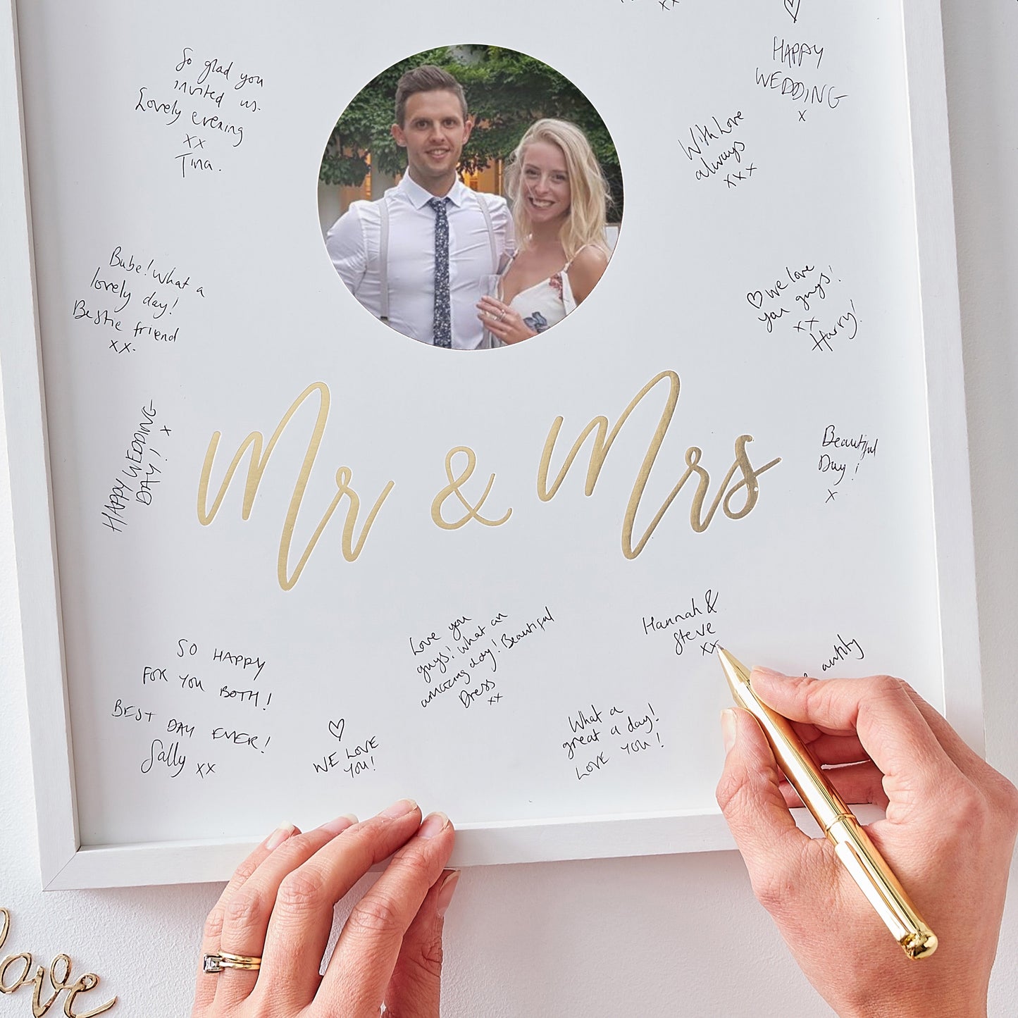 Mr and Mrs Alternative Guest Book Signing Frame- 5 Inner Pack