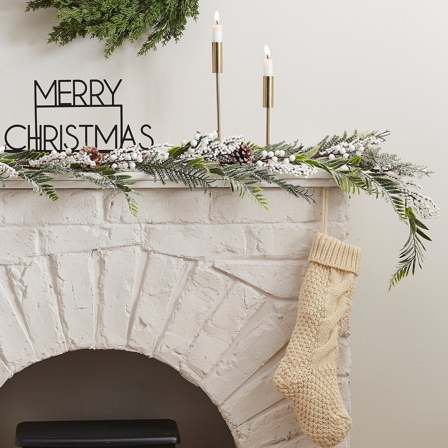 Snowy Christmas Garland- 10 Inner Pack