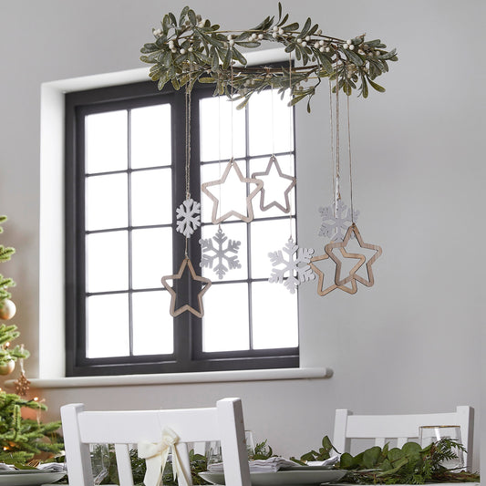 Gold Hanging Hoop Decoration with Mistletoe and Wooden Hanging Snowflakes and Stars- 5 Inner Pack