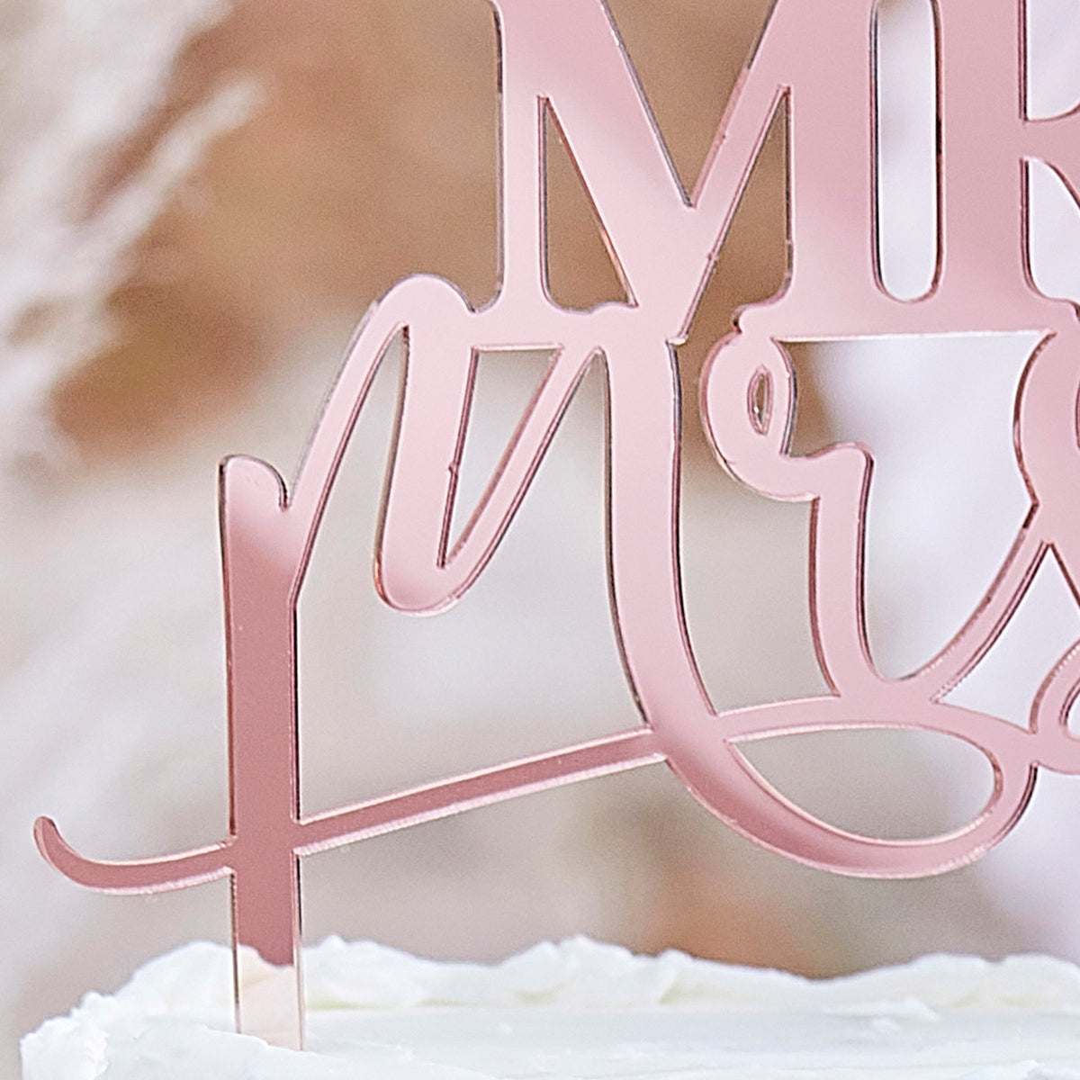 Mr and Mrs Rose Gold Acrylic Wedding Cake Topper- 5 Inner Pack