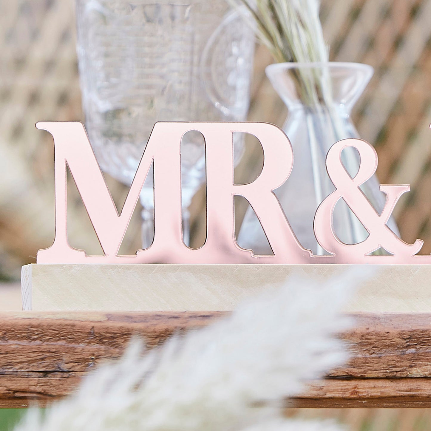 Rose Gold Acrylic Mr and Mrs Sign- 5 Inner Pack