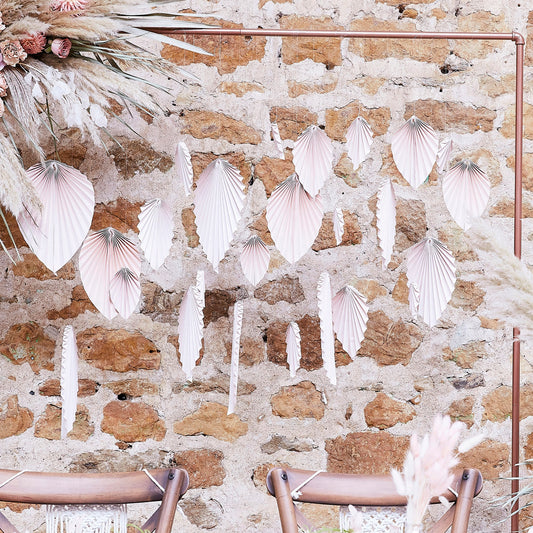 Pink Palm Spear Wedding Backdrop- 5 Inner Pack