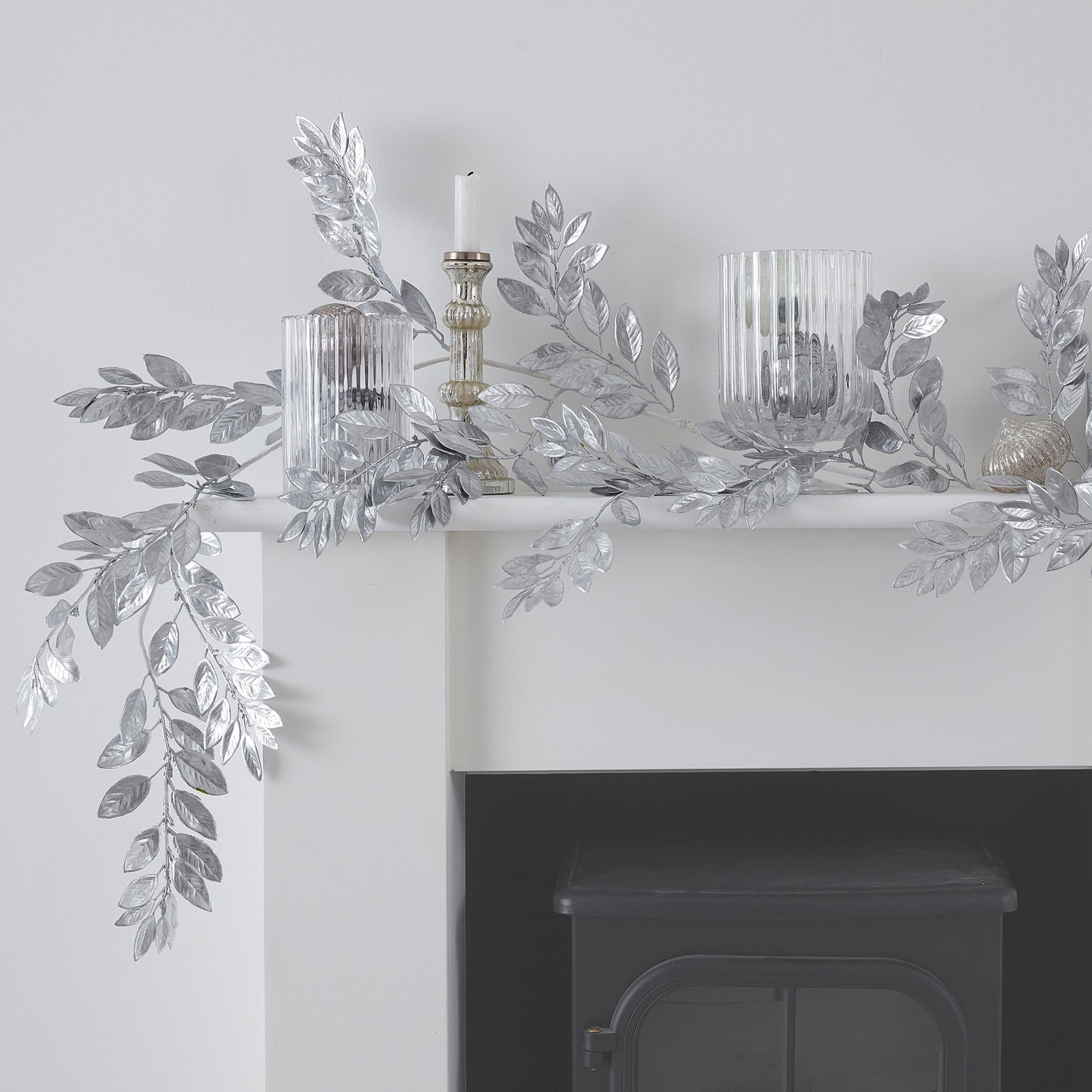 Silver Foliage Christmas Garland- 5 Inner Pack