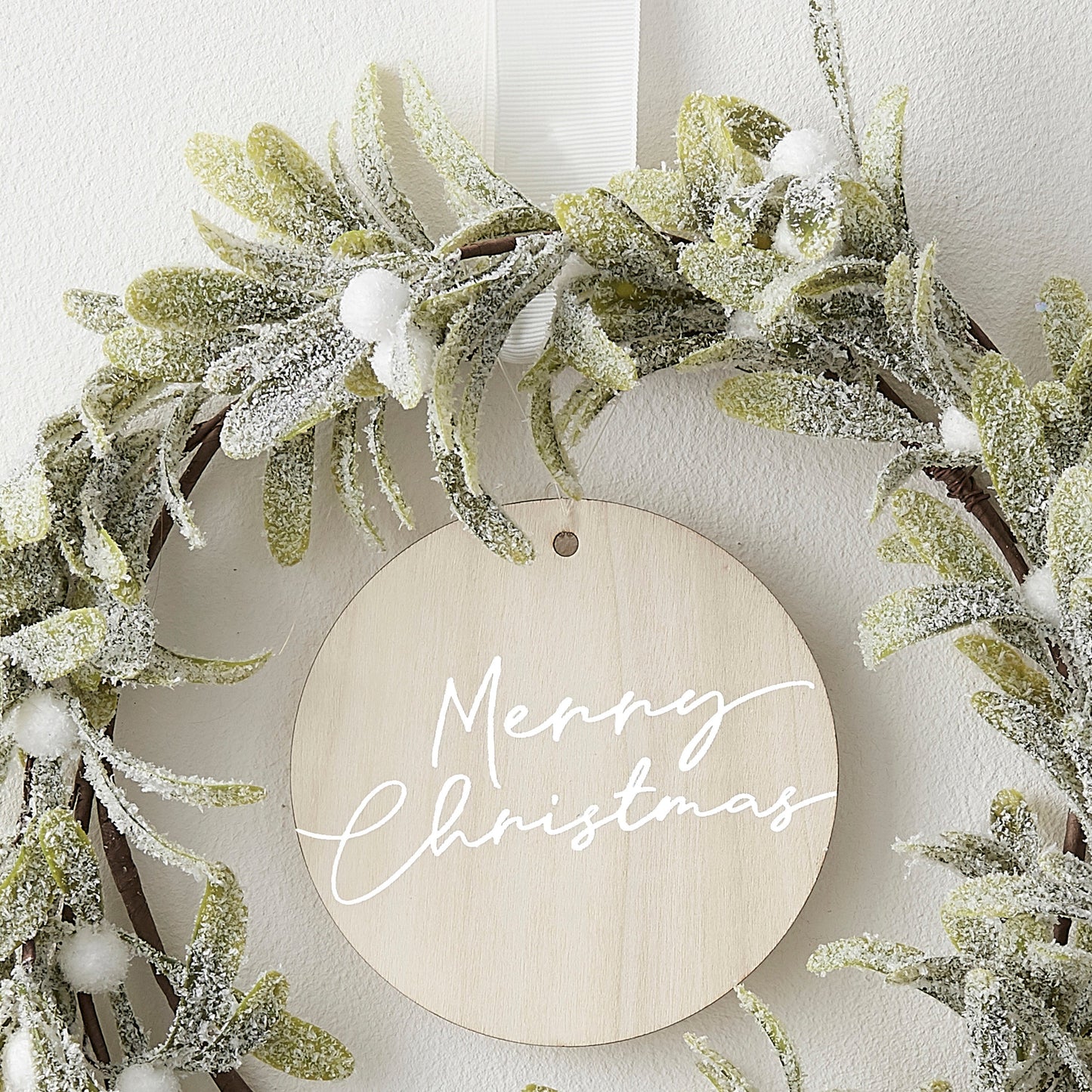Mistletoe And Merry Christmas Door Wreath- 5 Inner Pack