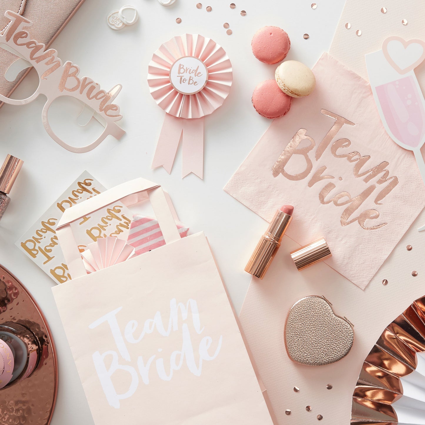 Rose Gold Hen Party In A Box- 5 Inner Pack