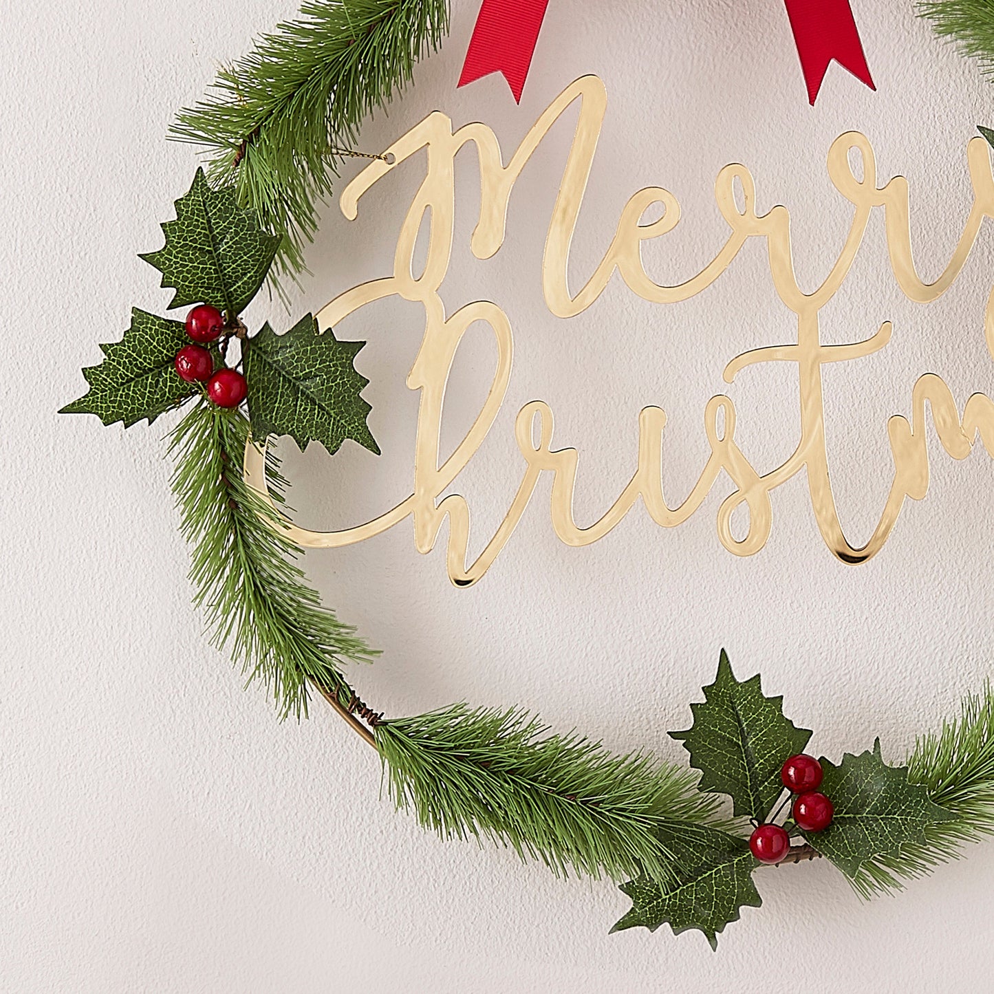 Merry Christmas Acrylic Gold Foliage Wreath- 5 Inner Pack