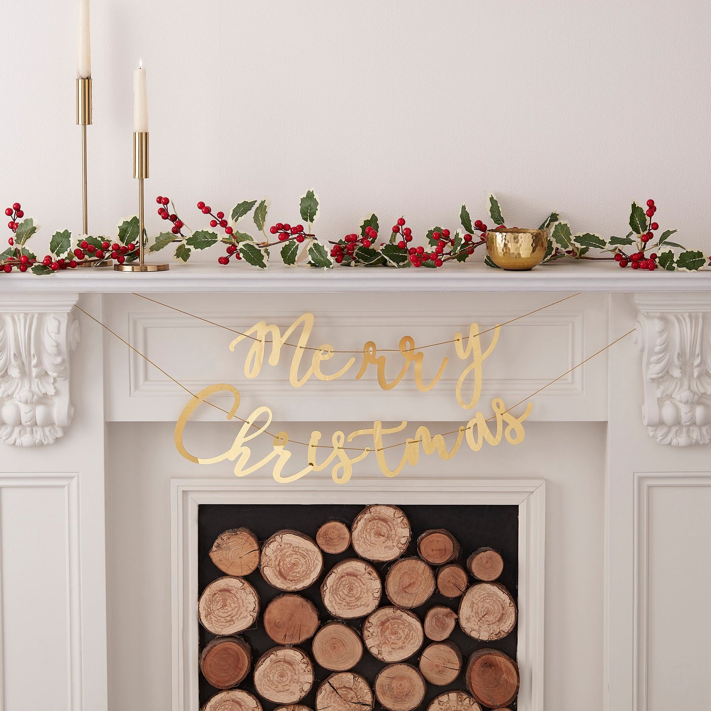 Merry Christmas Acrylic Gold Foliage Wreath- 5 Inner Pack