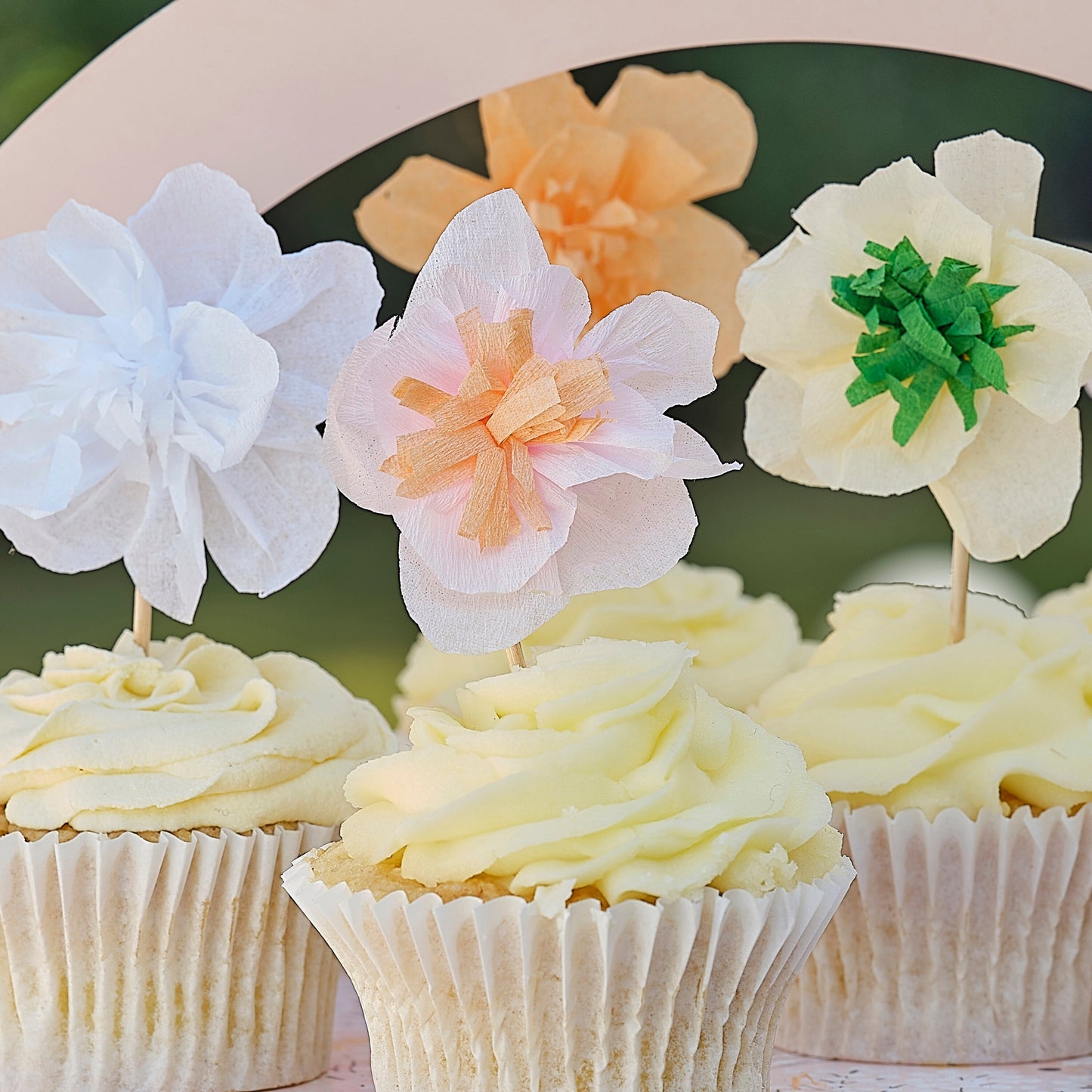 Tissue Paper Flower Cake Toppers- 5 Inner Pack