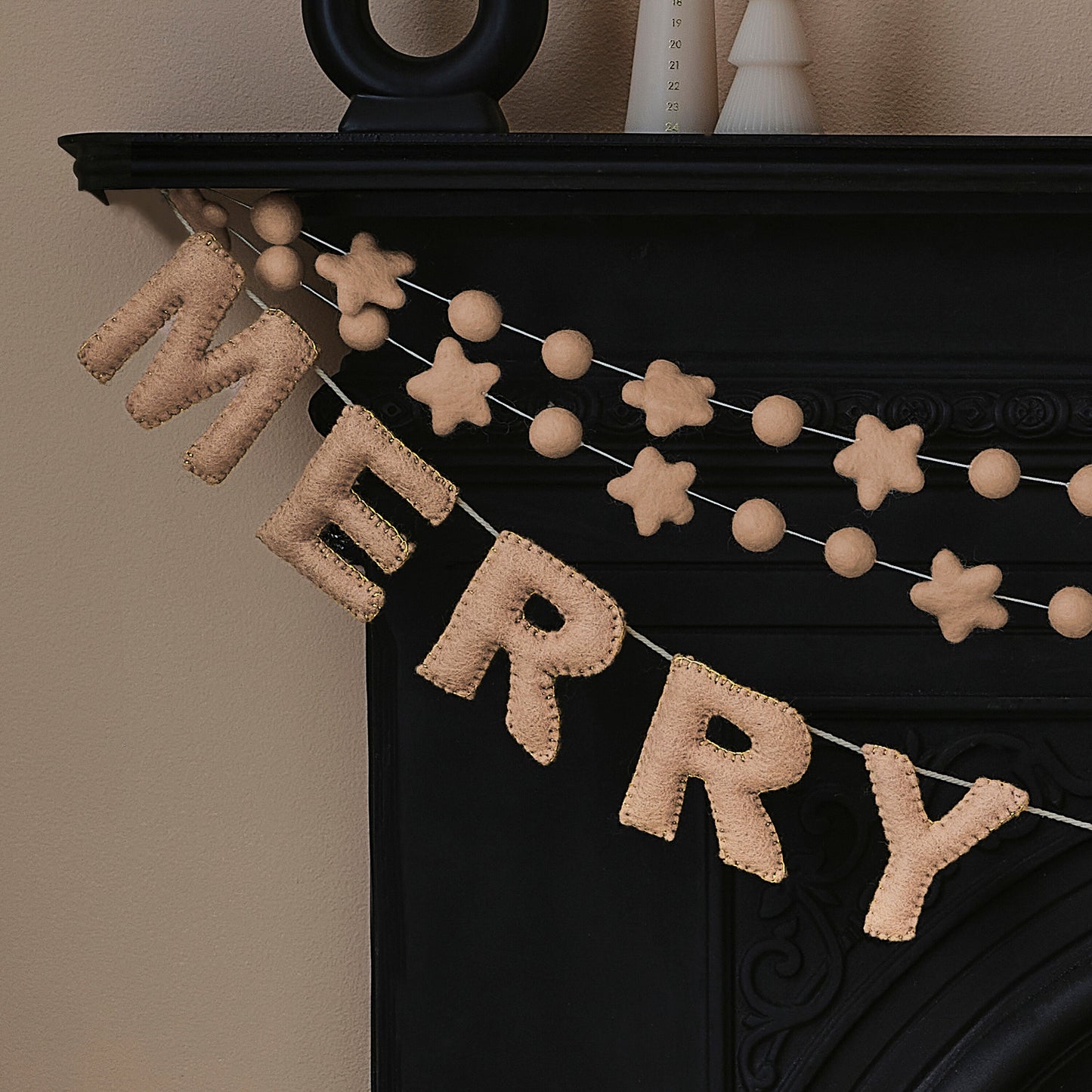 Blush Pink Felt Merry Christmas Bunting- 5 Inner Pack