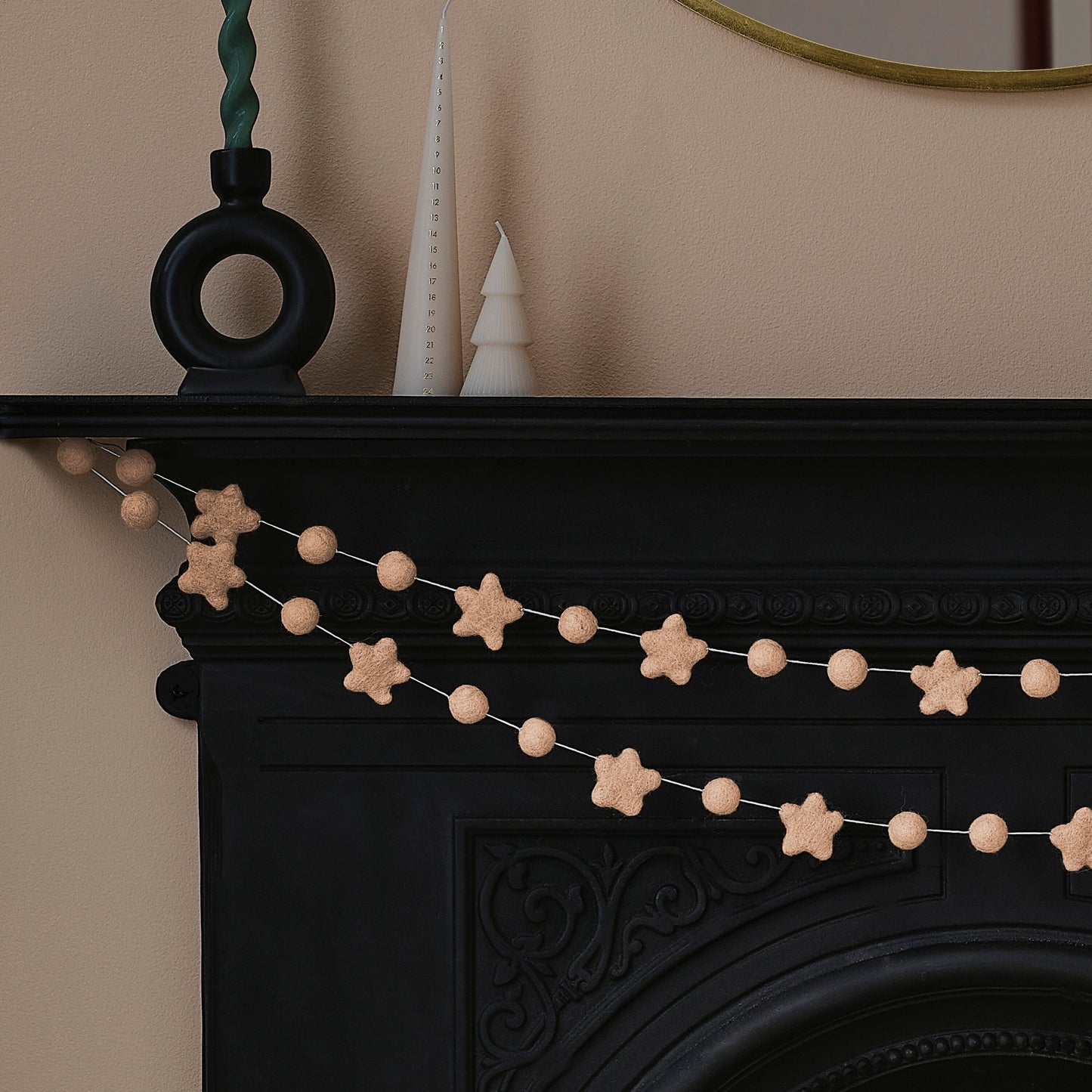 Blush Pink Felt Star and Bead Christmas Garland- 5 Inner Pack