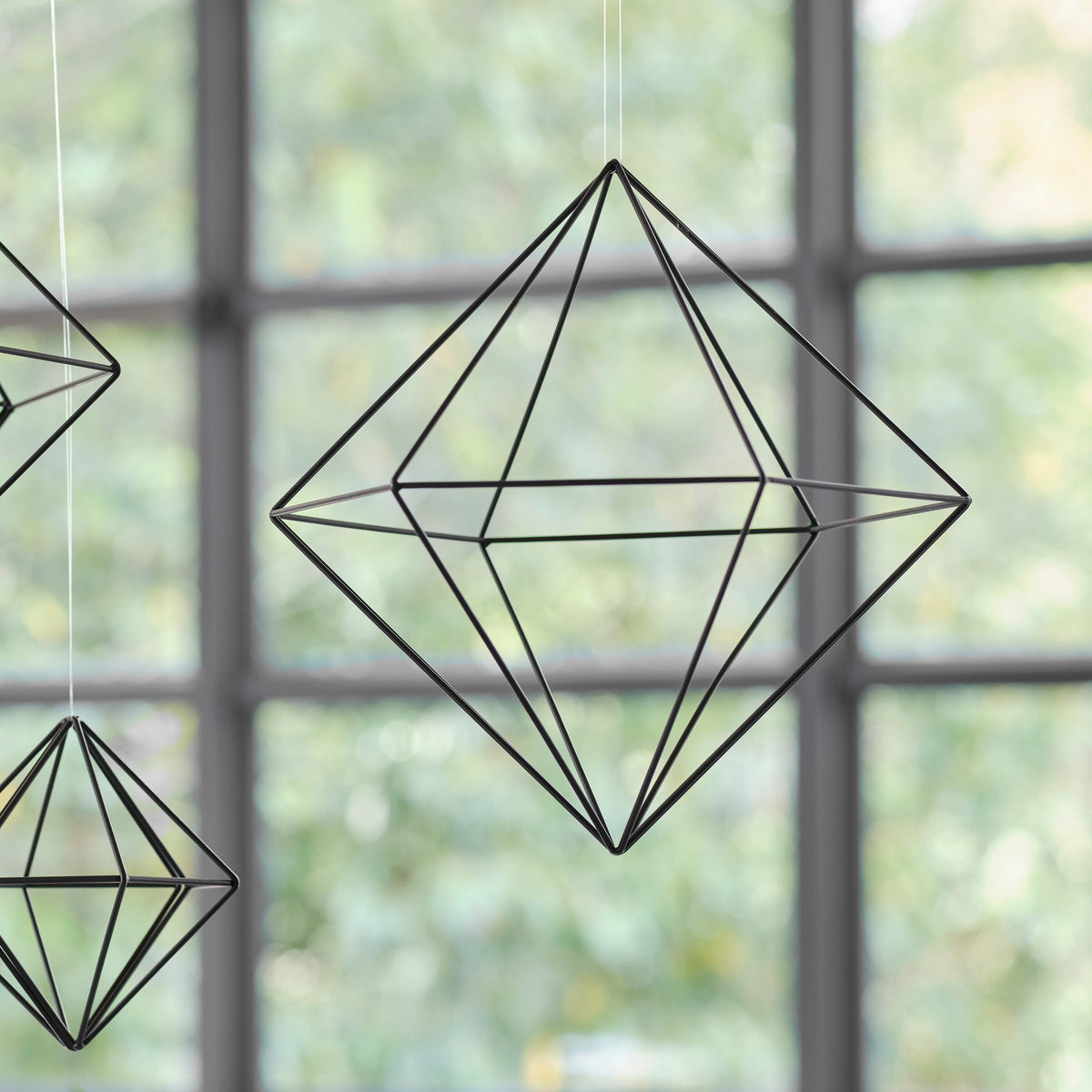 Large Geo Metal Hanging Decoration- 5 Inner Pack