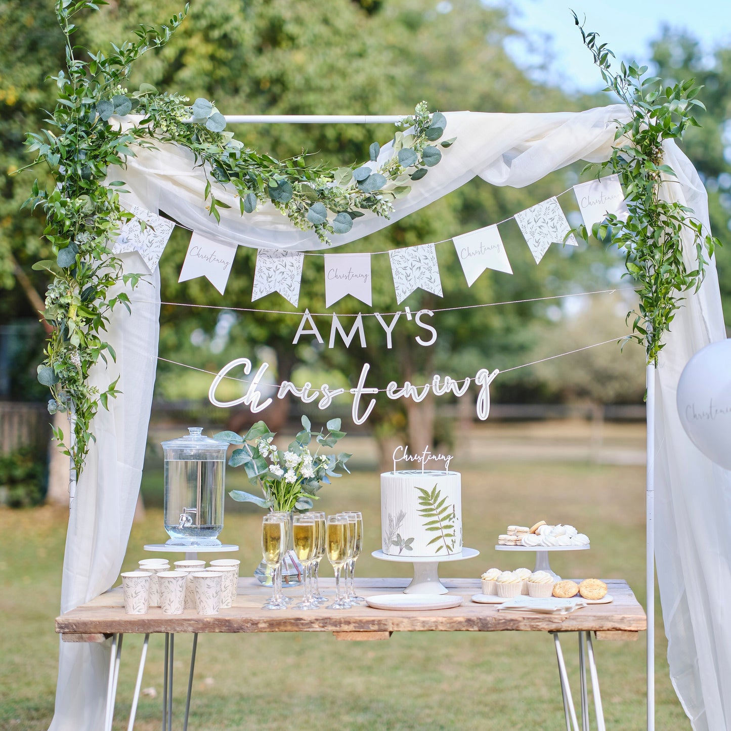 White and Green Christening Paper Cups- 5 Inner Pack