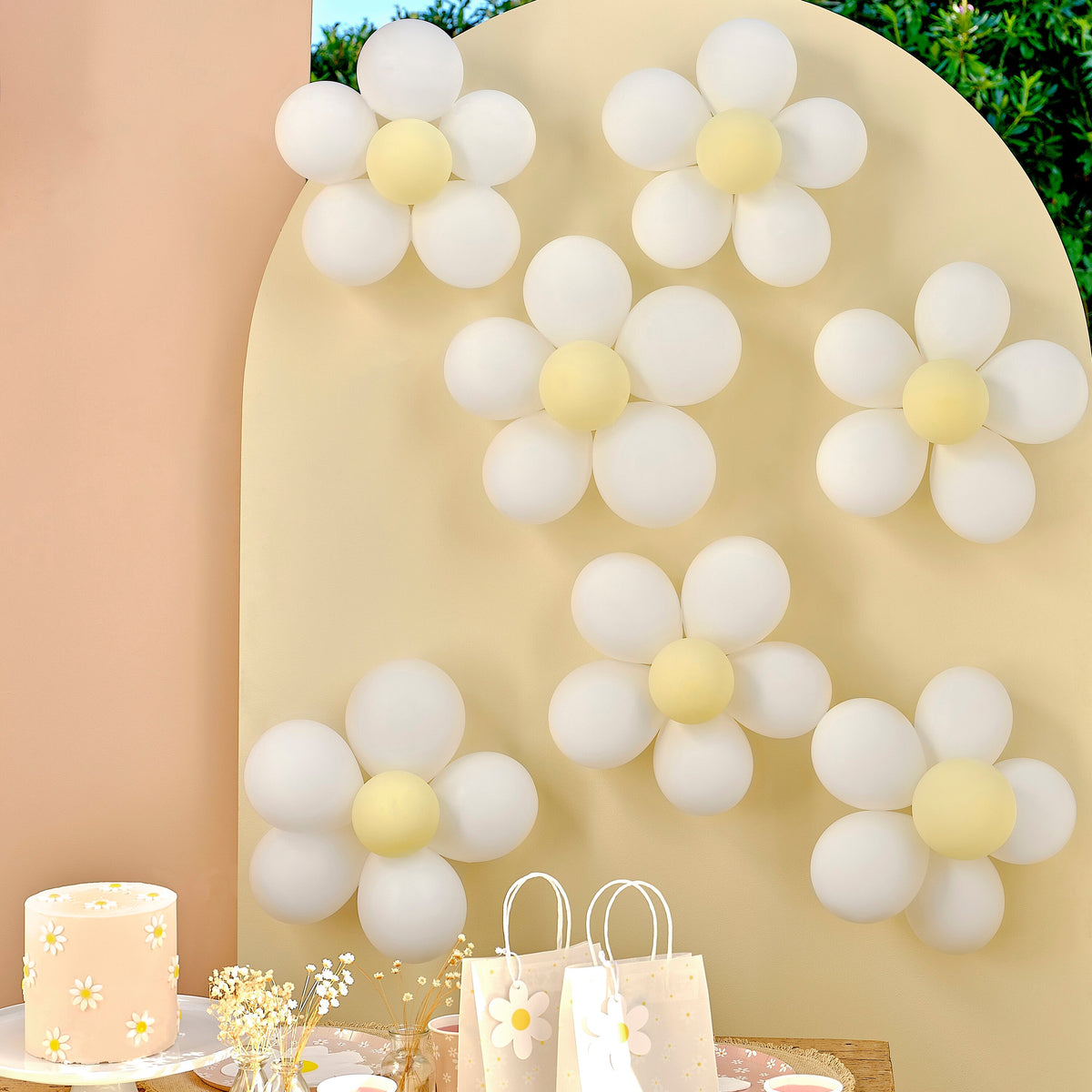 Daisy Balloon Decorations- 5 Inner Pack