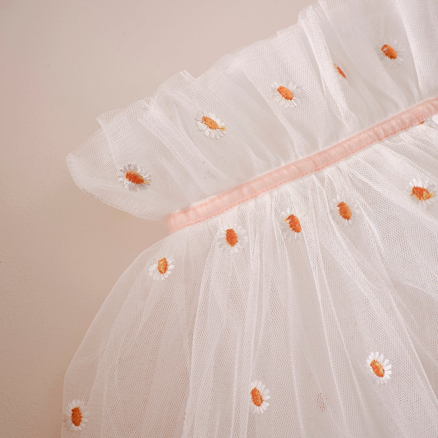 White and Pink Daisy Flower Costume Cape- 4 Inner Pack