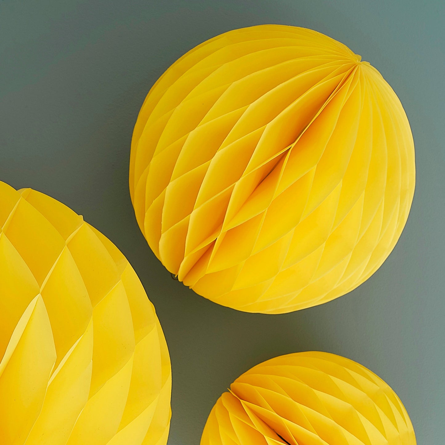 Honeycomb Paper Decorations- 5 Inner Pack