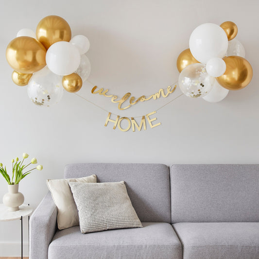 Welcome Home Bunting with Balloons- 5 Inner Pack