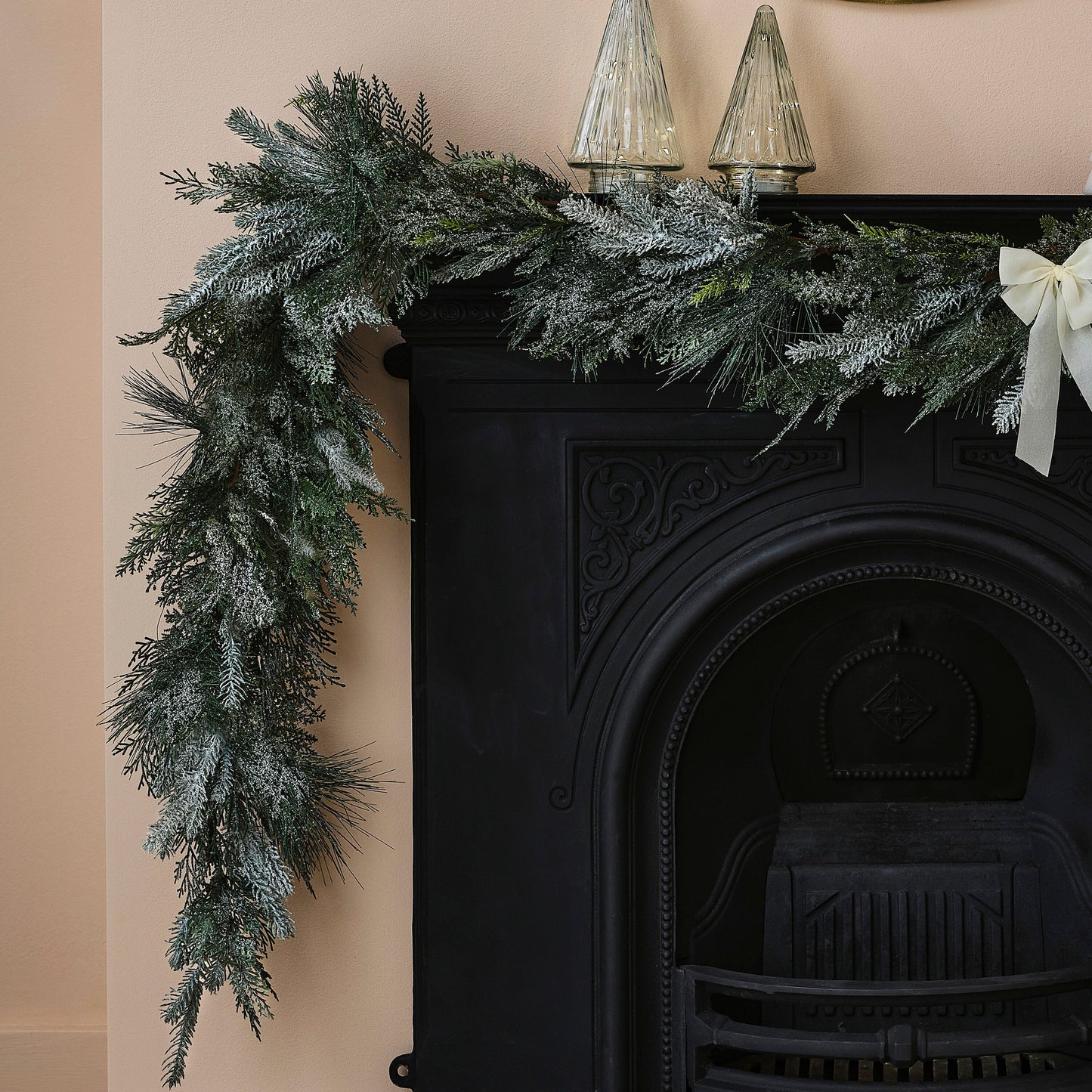 Snowy Foliage Christmas Garland- 5 Inner Pack