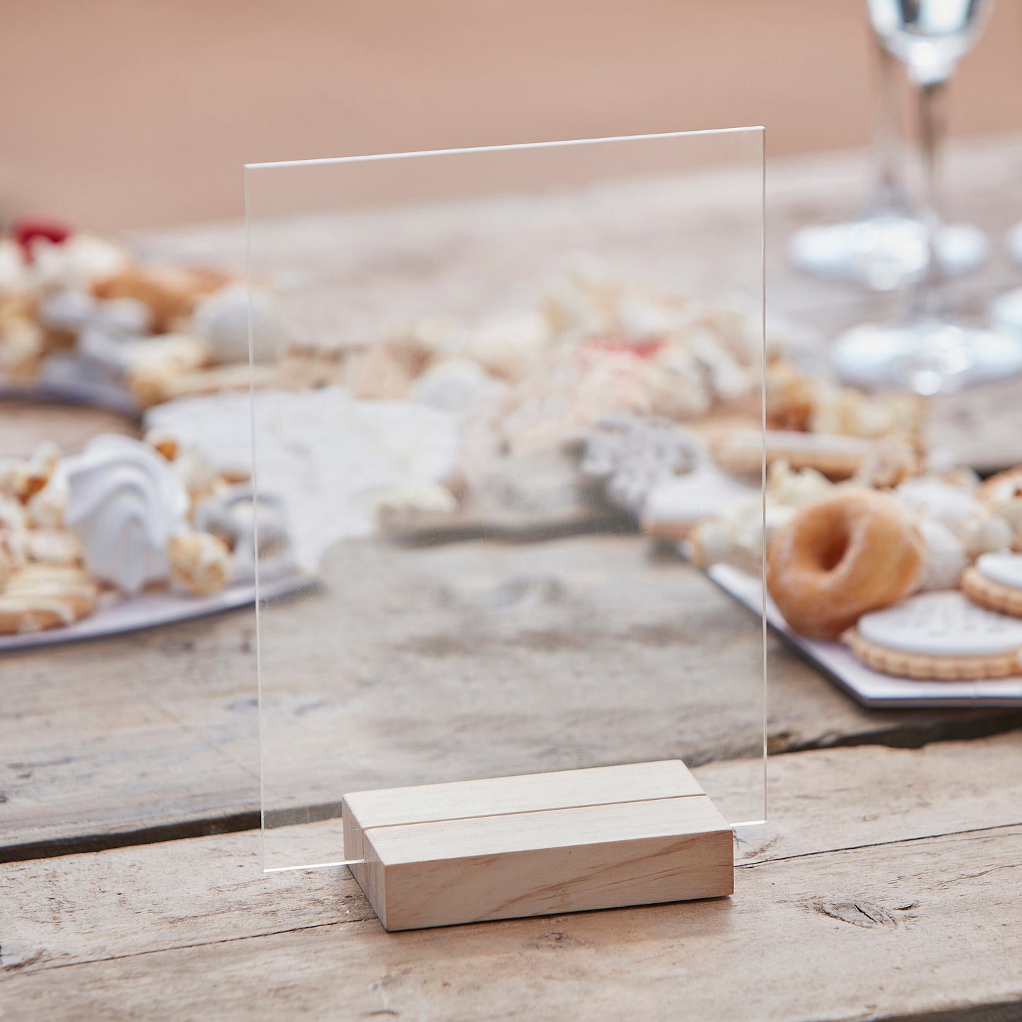 Customisable Small Clear Acrylic Sign- 3 Inner Pack