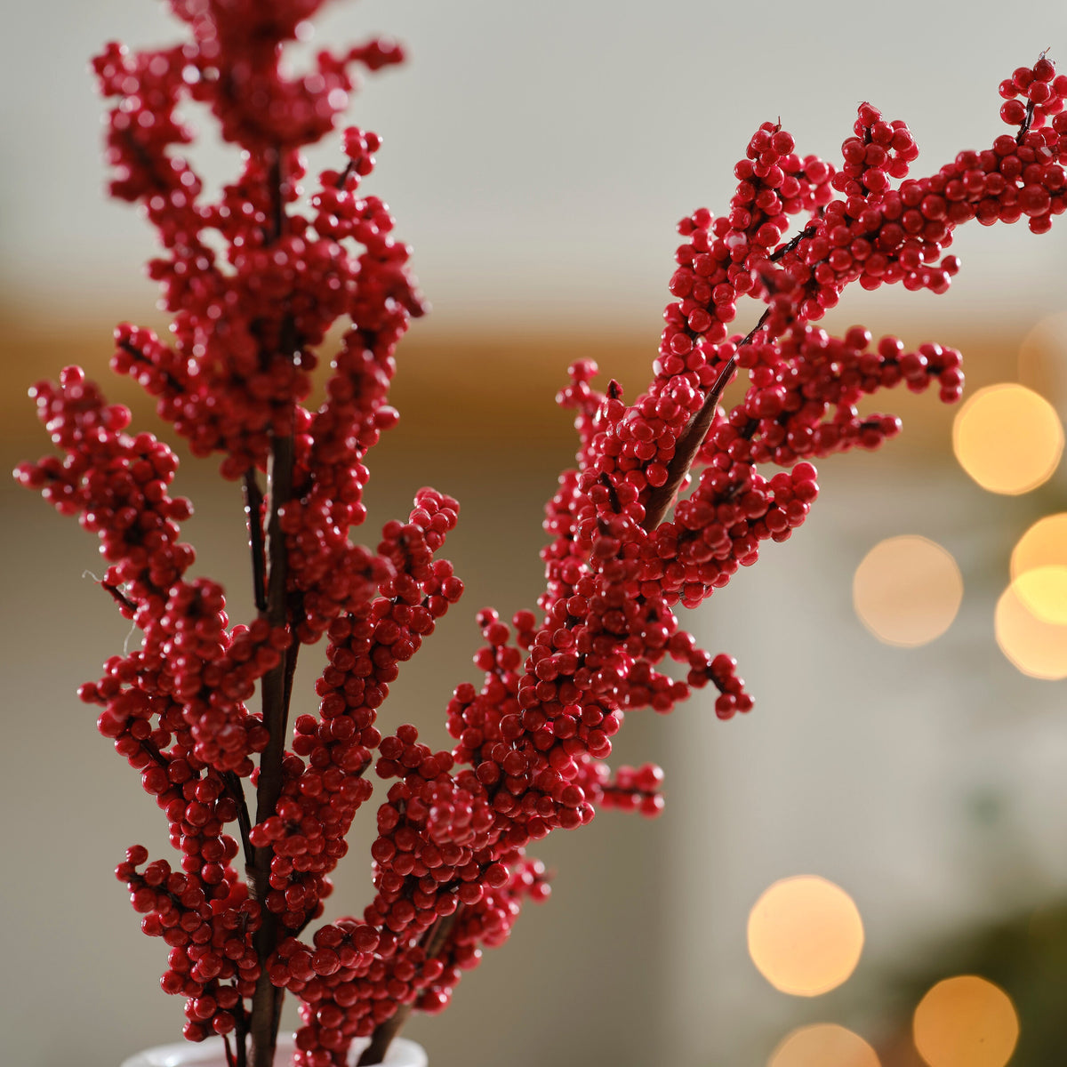 Red Berry Stems Christmas Foliage Decorations- 5 Inner Pack