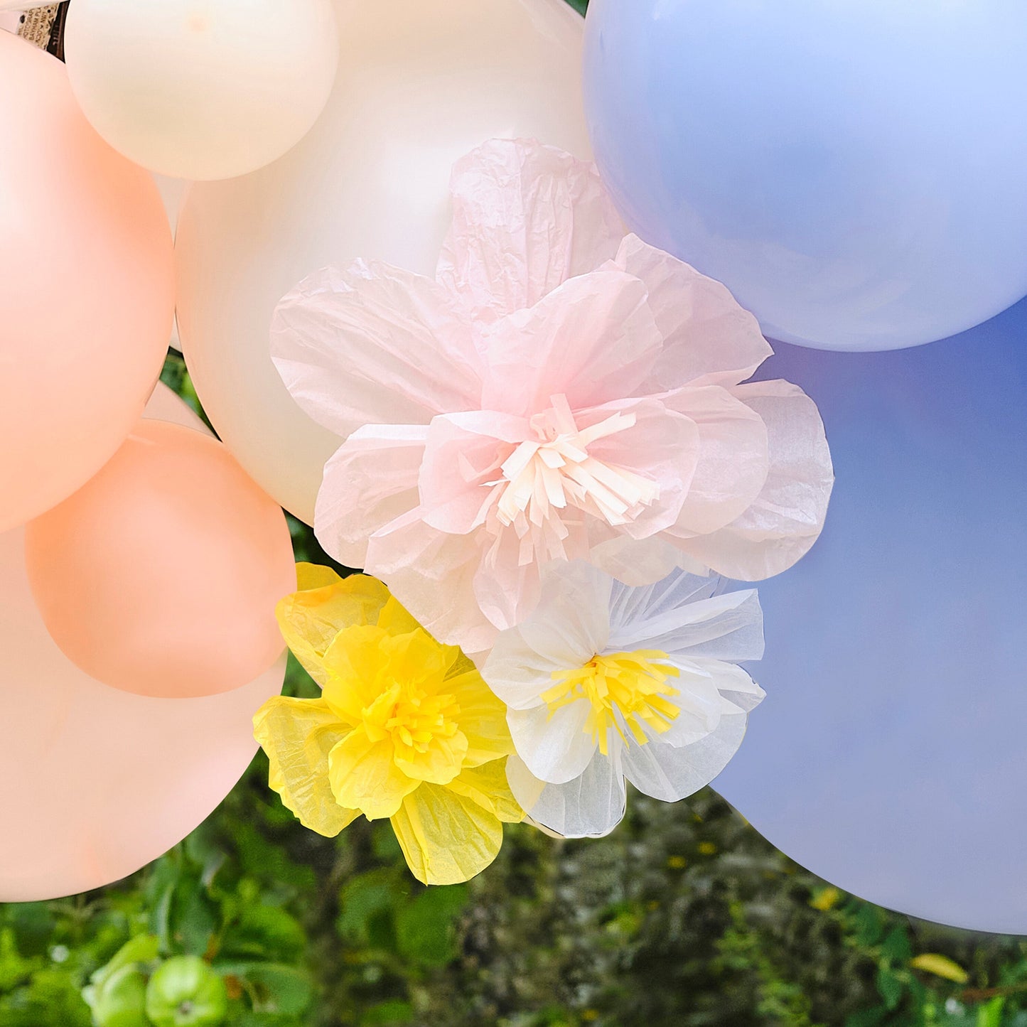 Pastel Balloon Arch with Tissue Paper Flowers- 5 Inner Pack