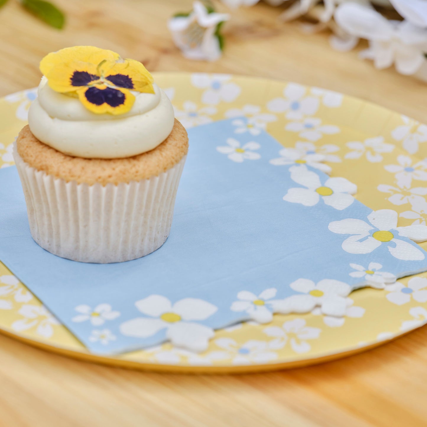 Flower Edge Floral Napkins- 5 Inner Pack