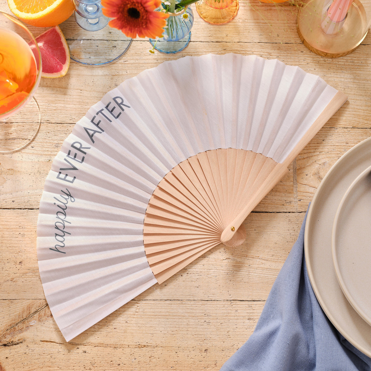 White 'Happily Ever After' Wedding Fans- 5 Inner Pack
