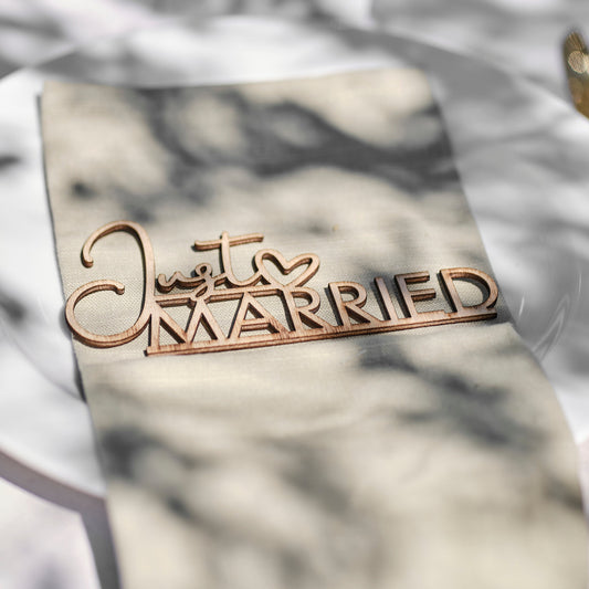 Wooden Just Married Place Setting- 5 Inner Pack