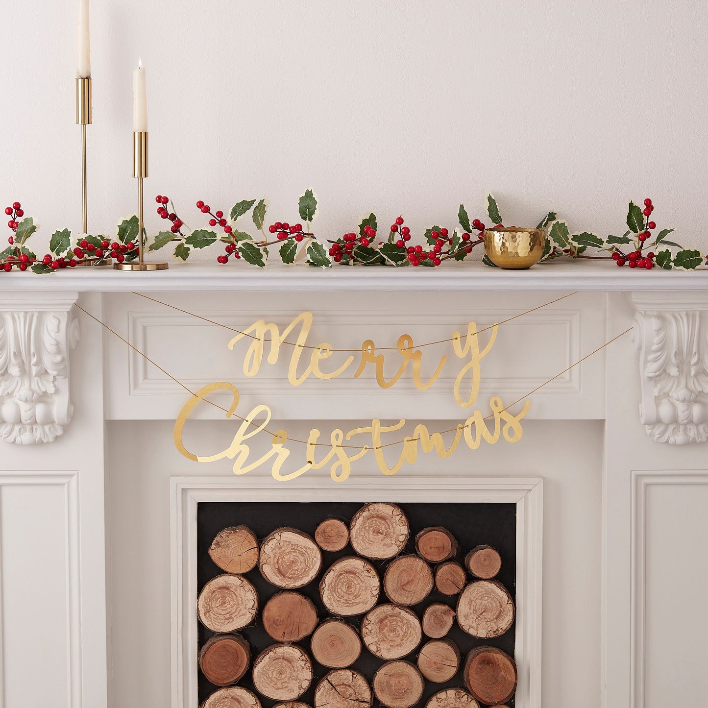Foiled Holly Leaves Bunting Backdrop- 5 Inner Pack
