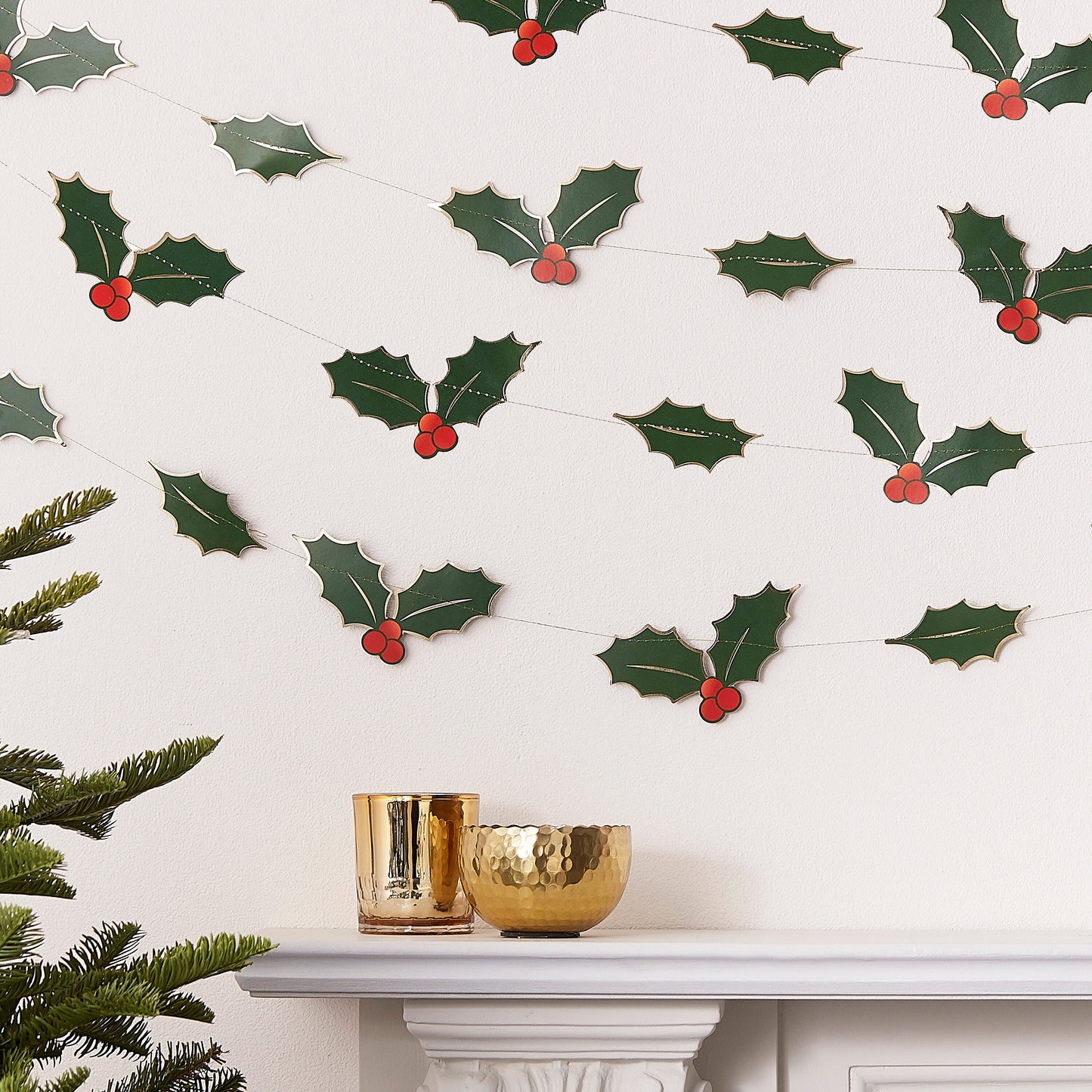 Foiled Holly Leaves Bunting Backdrop- 5 Inner Pack