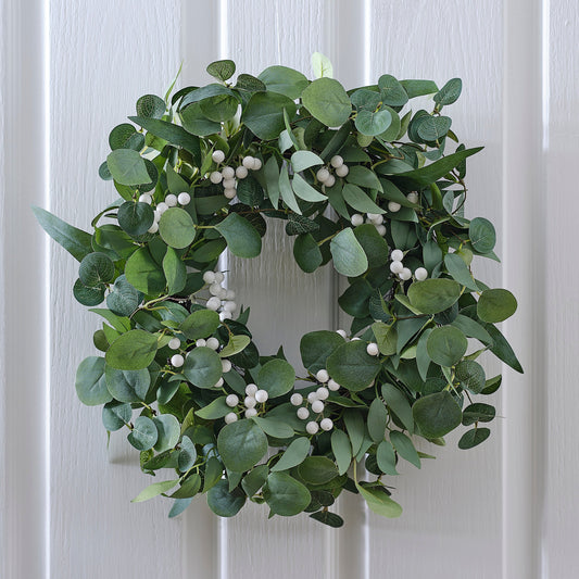 Eucalyptus and White Berries Christmas Door Wreath- 5 Inner Pack